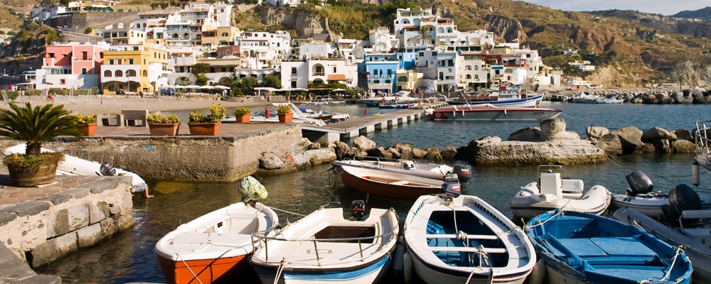 Sailing in the Gulf of Napels in Sept. 2007